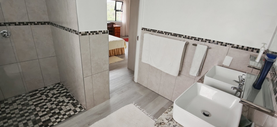 4 Bedroom Property for Sale in Dana Bay Western Cape